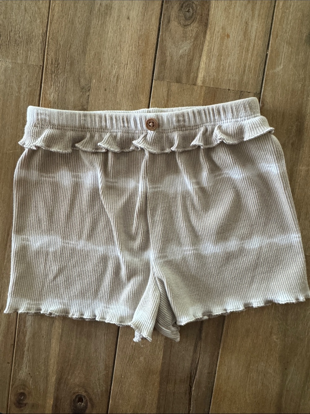 Gerber Modern Moments Ribbed Cream Shorts with Ruffle Waist 3T